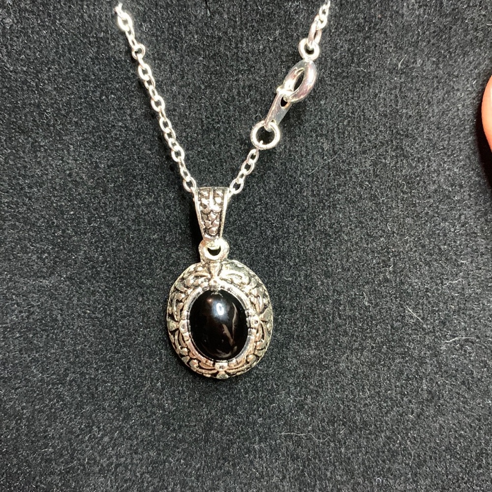 Onyx and silver necklace